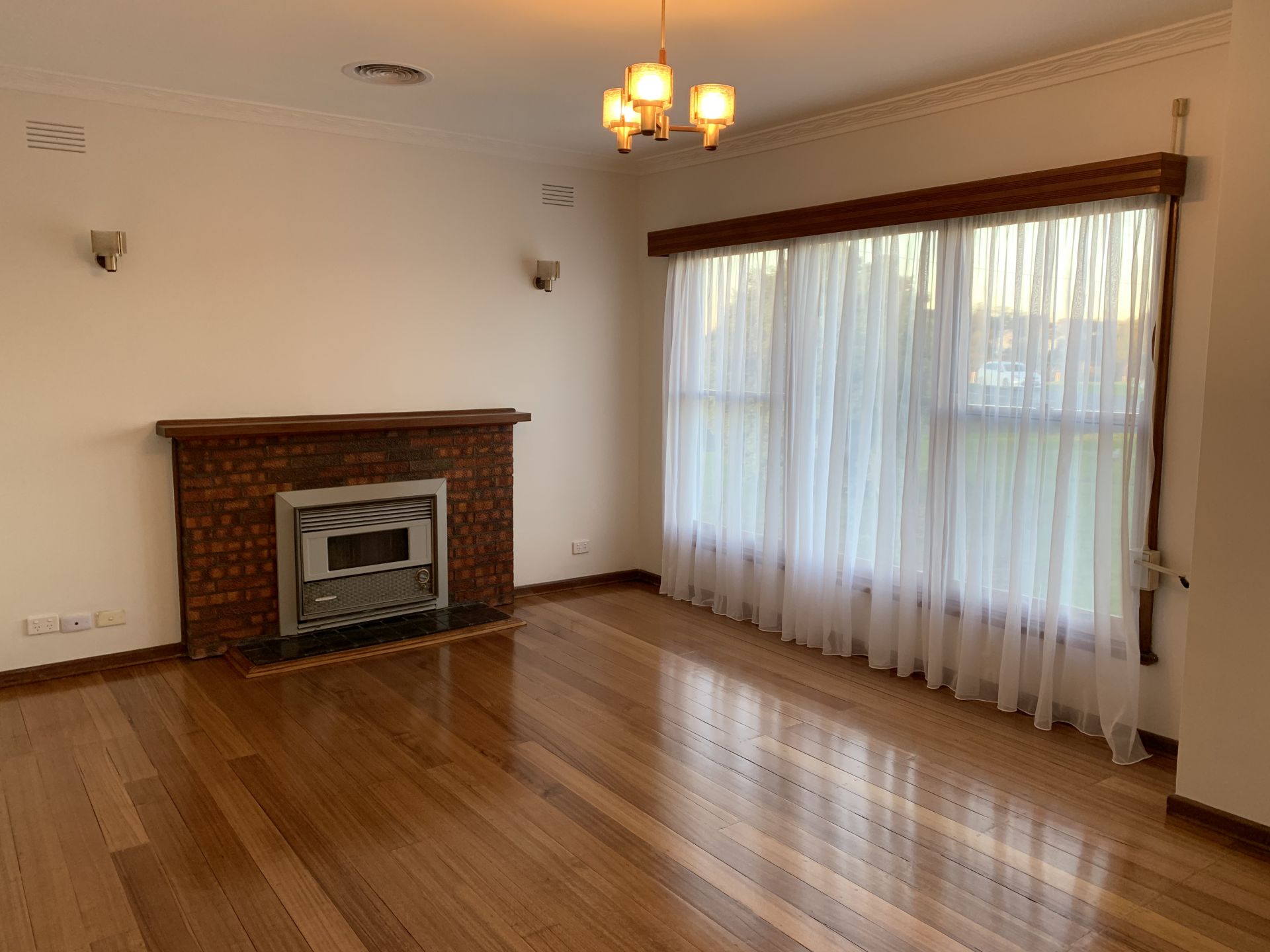 4 Queenscliff Road, Portarlington Neville Richards Real Estate