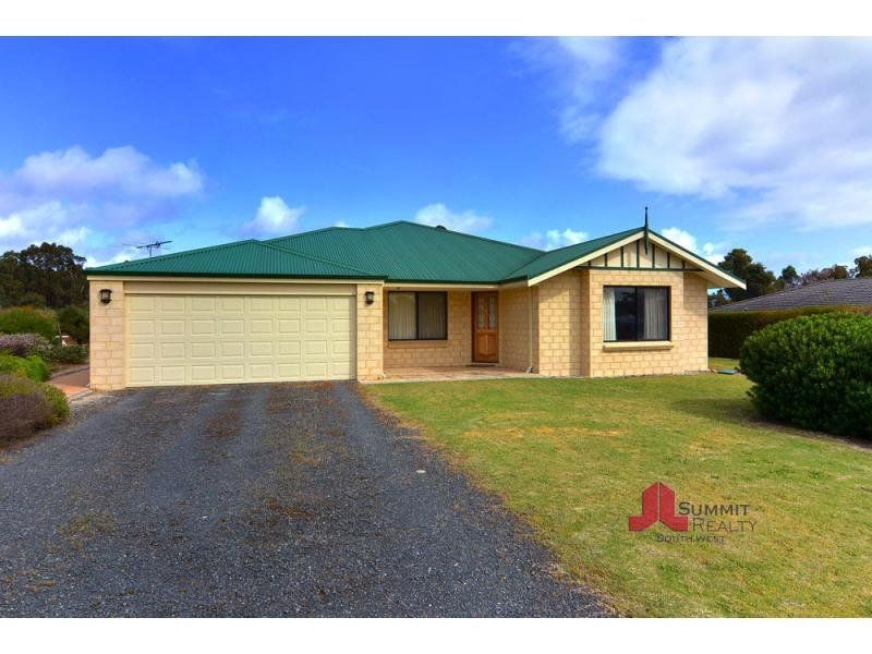 Real Estate For Sale 71 Leschenaultia Circle Donnybrook , WA