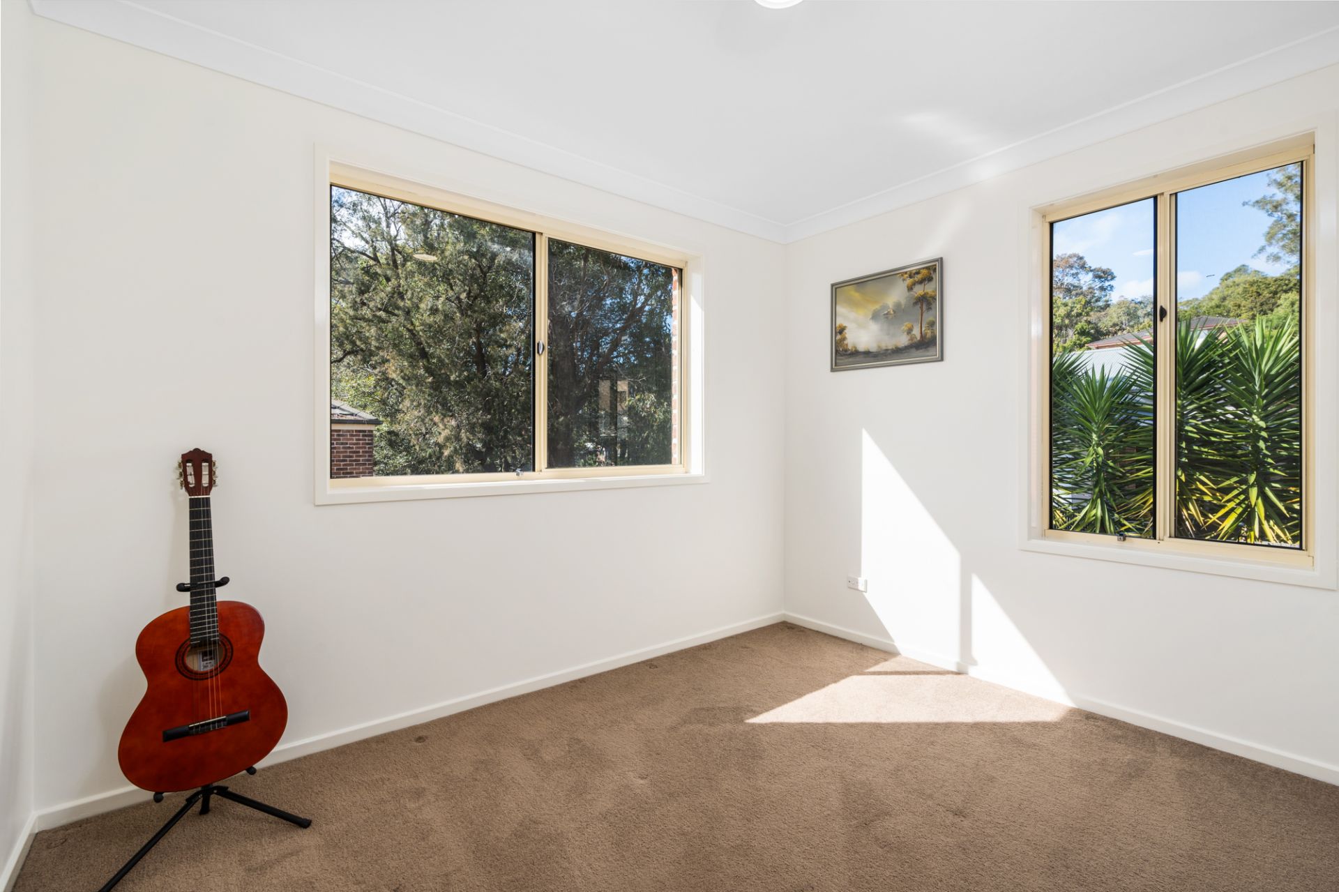 Real Estate For Sale 5 Wagners Place Mardi , NSW