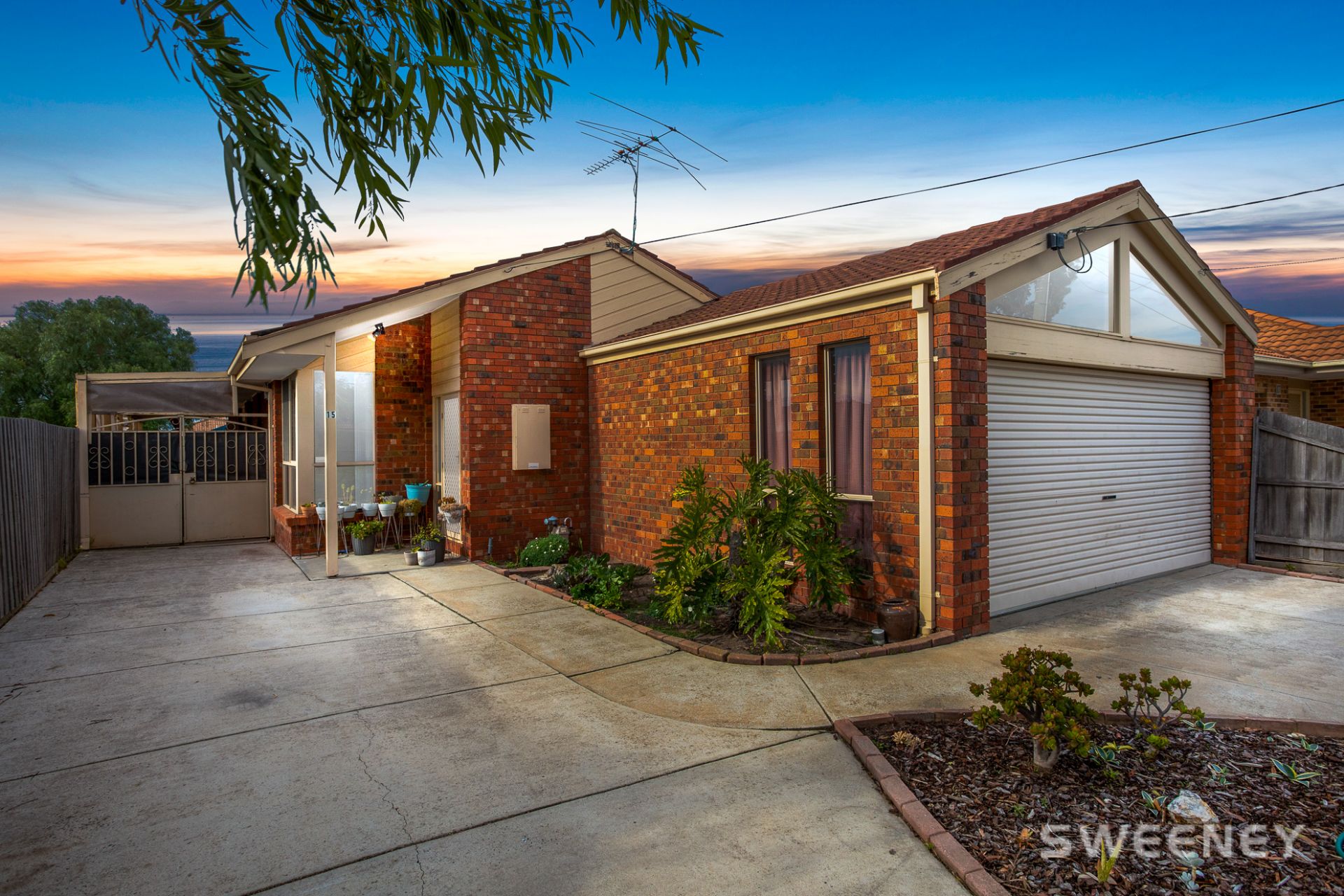 15 Sexton Court, ALTONA MEADOWS Sweeney Estate Agents