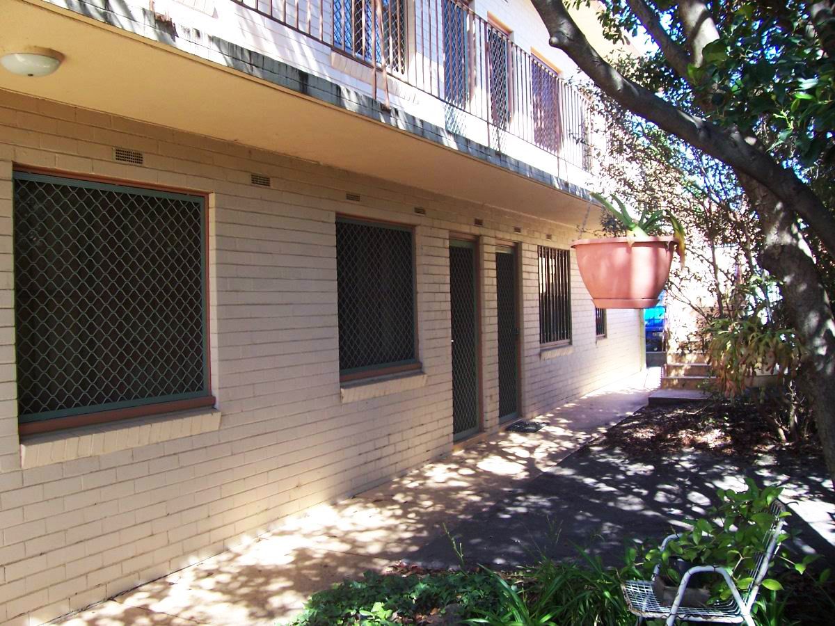 Real Estate For Lease 3/10 Swallow Street Preston , VIC