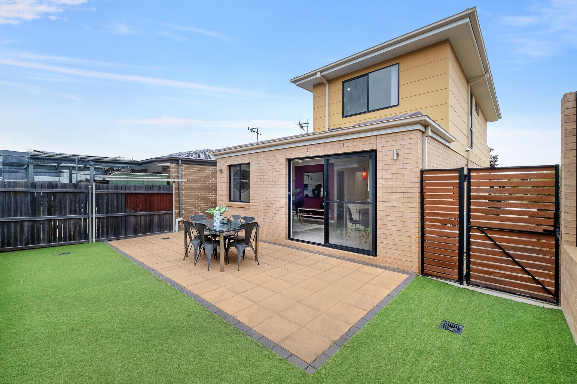 Real Estate For Sale 12 Yandell Way Casey , ACT