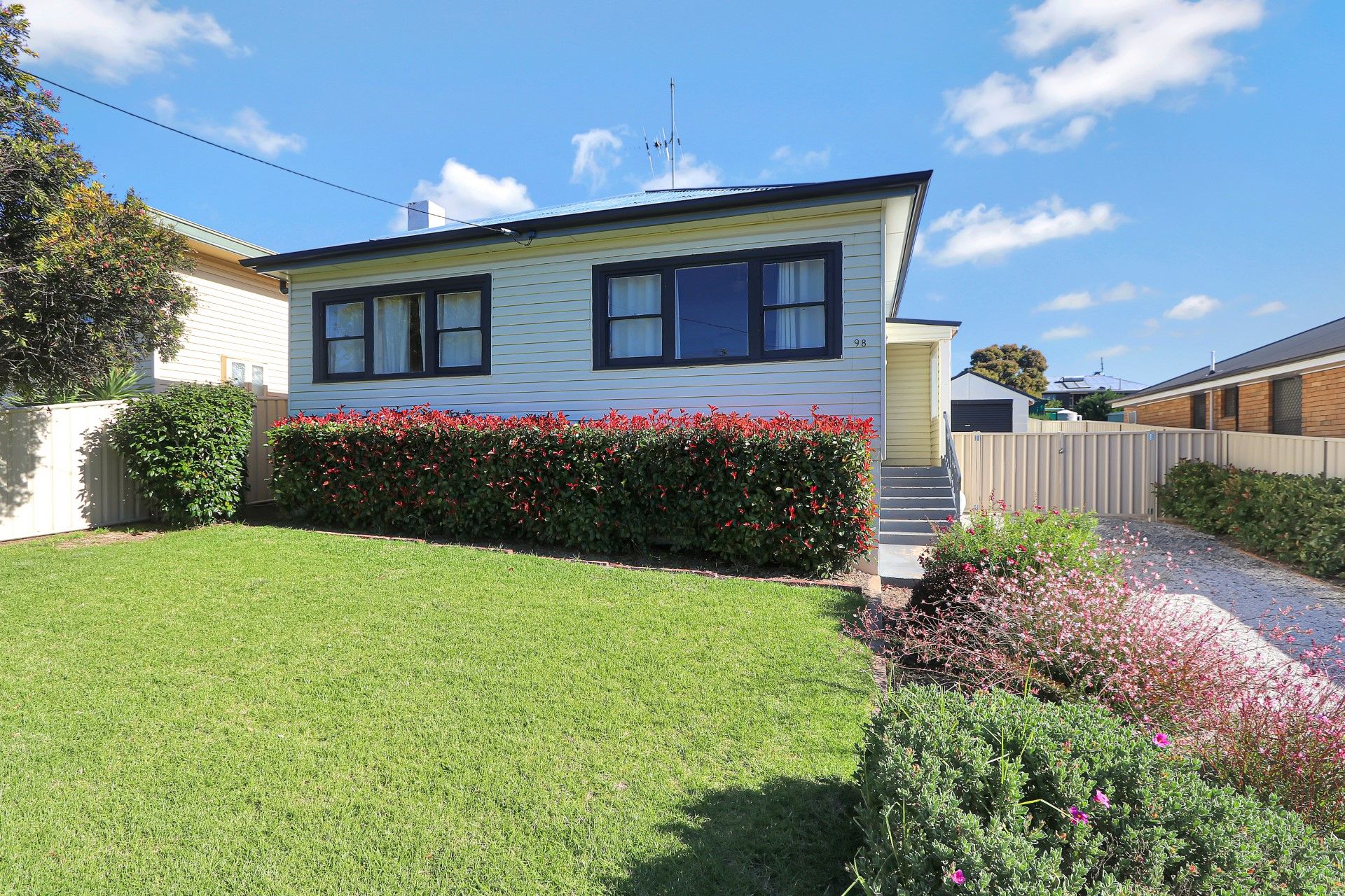 98 Combermere Street, Goulburn Goulburn First National Real Estate