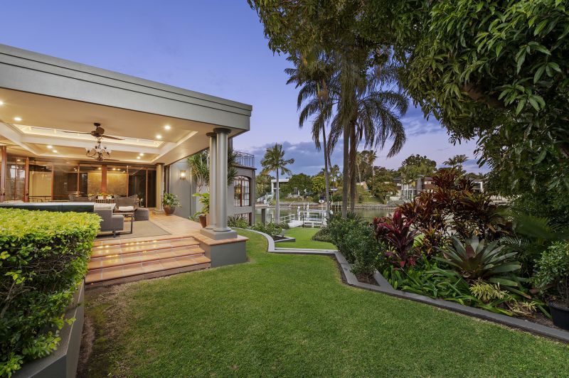 Real Estate For Sale 18 Binda Place Sorrento , QLD