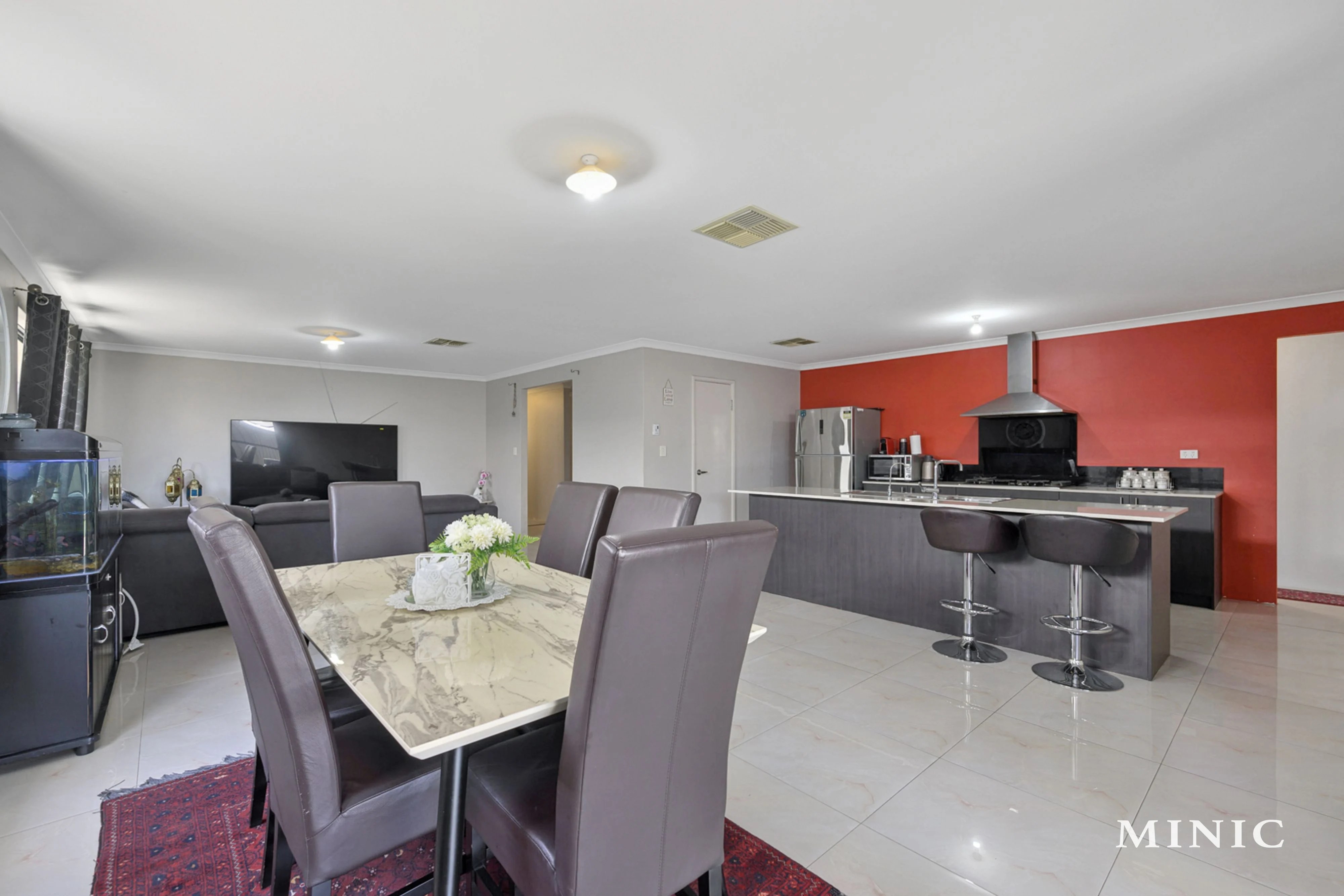 Real Estate For Sale 21 Strathclyde Circuit Champion Lakes , WA