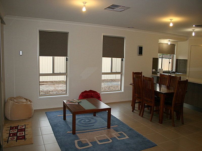 15 Britton Court, JINDERA Kane Real Estate