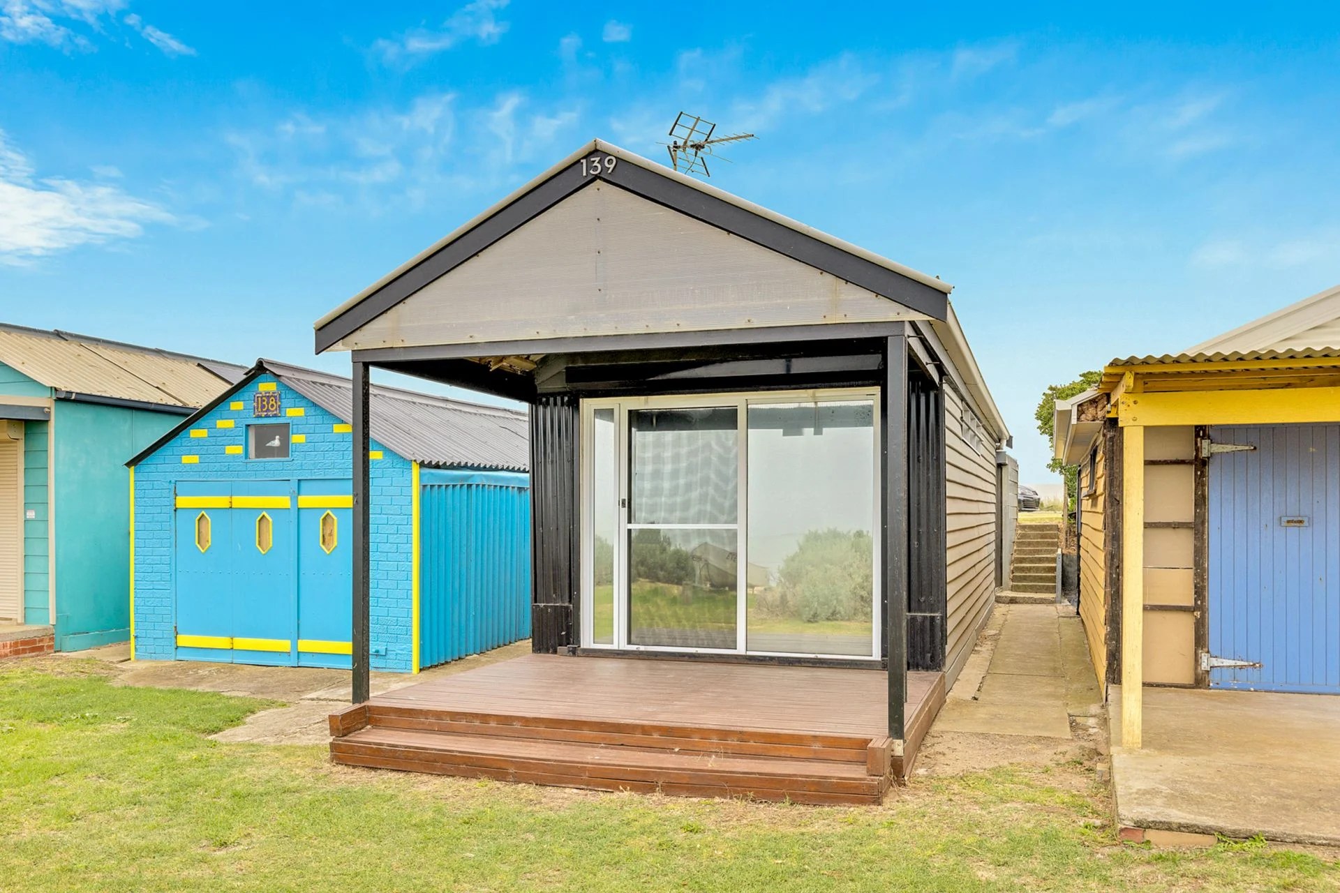 139 Campbells Cove Road, Werribee South OBrien Real Estate