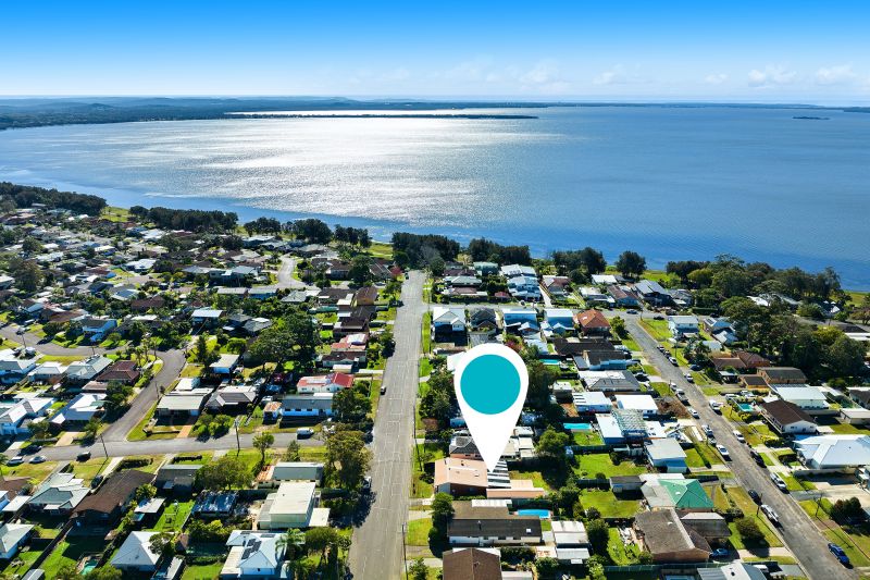 Real Estate For Sale 18 Cornish Avenue Killarney Vale , NSW