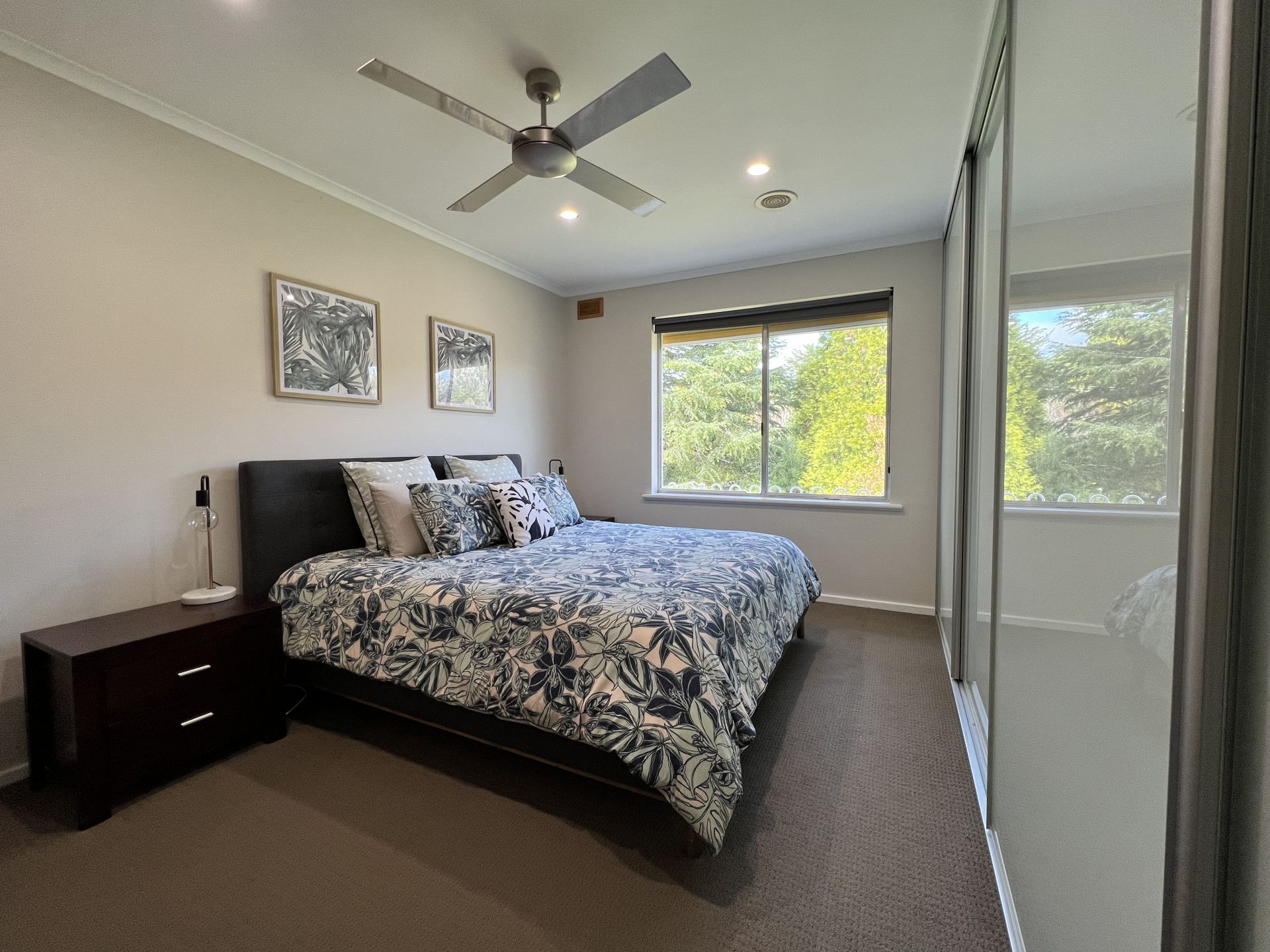 35 Moffett Street, Woodside Adcock Real Estate