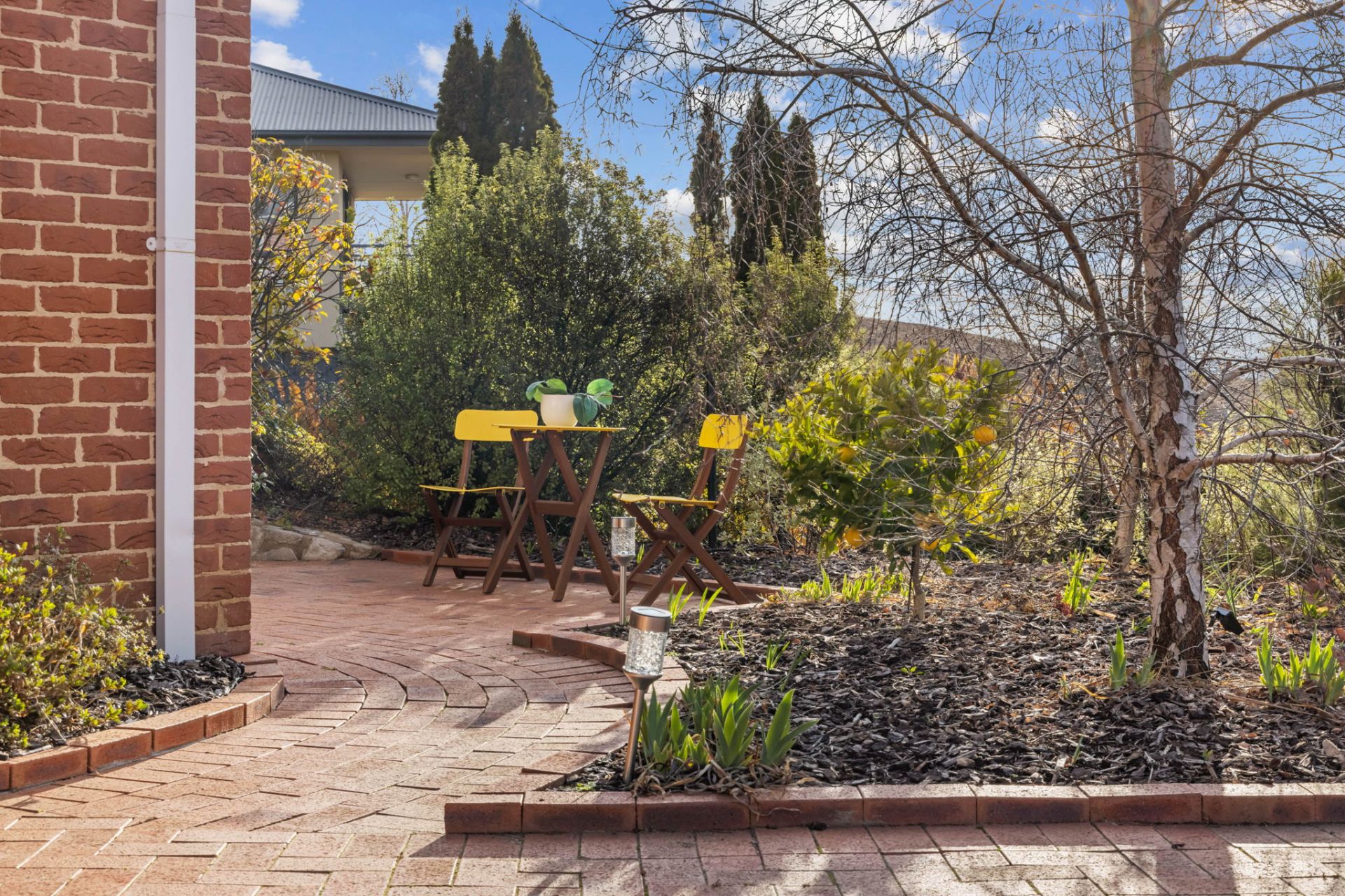 156 Waterfall Drive, Jerrabomberra Ian McNamee & Partners Pty Ltd