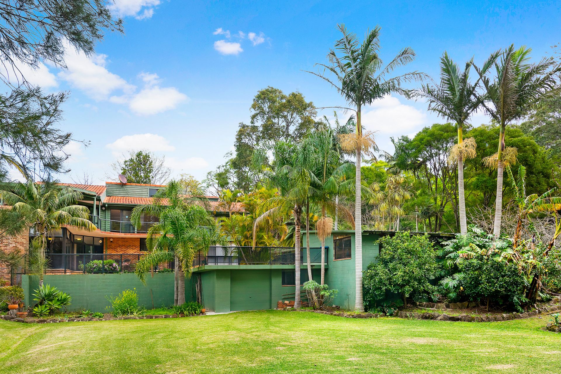 Real Estate For Sale 6 Sunninghill Circuit Mount Ousley , NSW