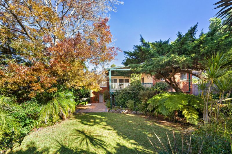 Real Estate For Sale 2 Derwent Avenue Wahroonga , NSW