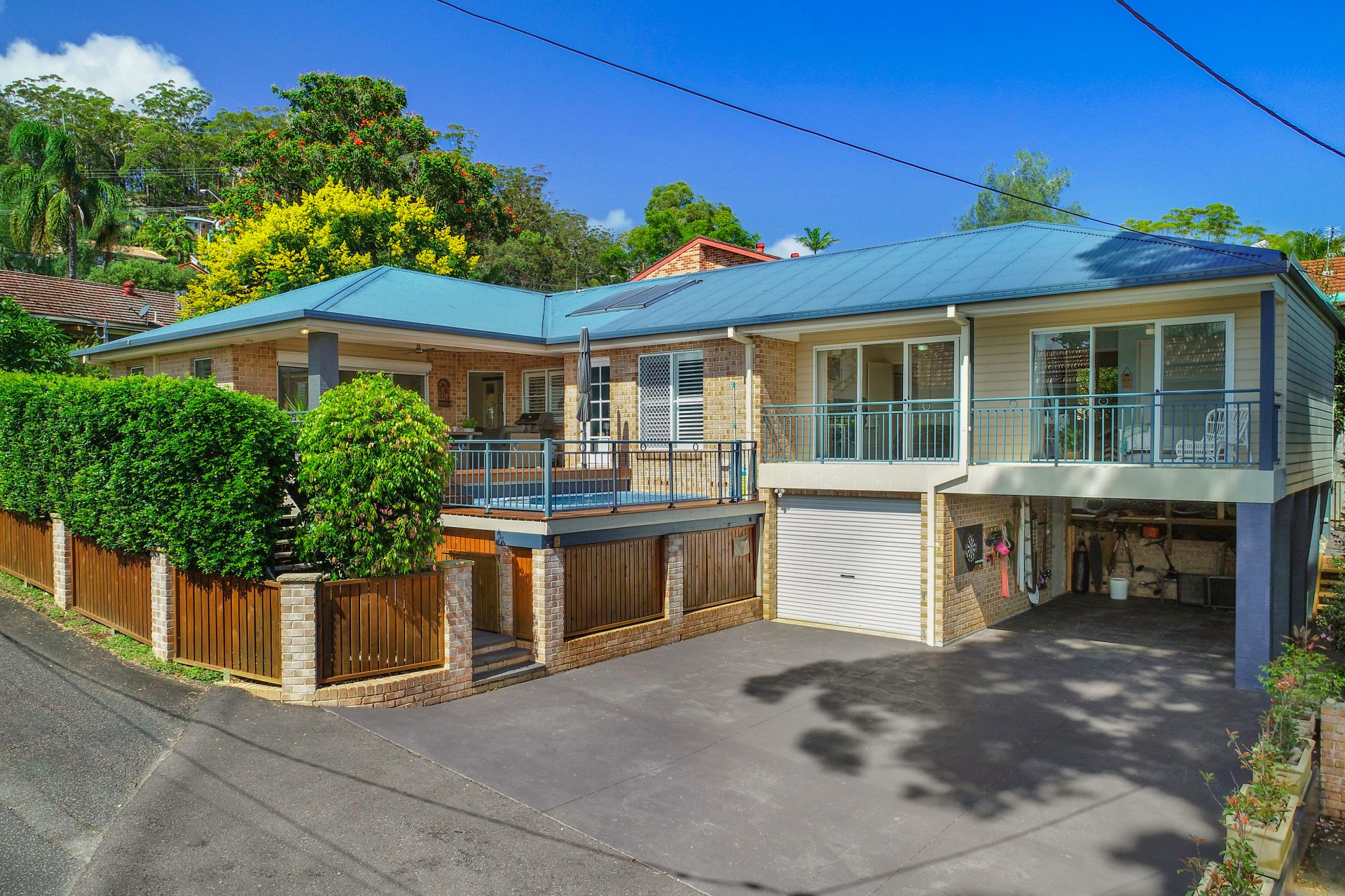 297e Avoca Drive, Green Point Smith Property Agents
