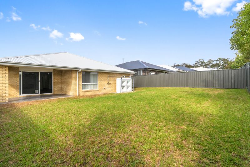 Real Estate For Lease 23 Augusta Close Heddon Greta , NSW