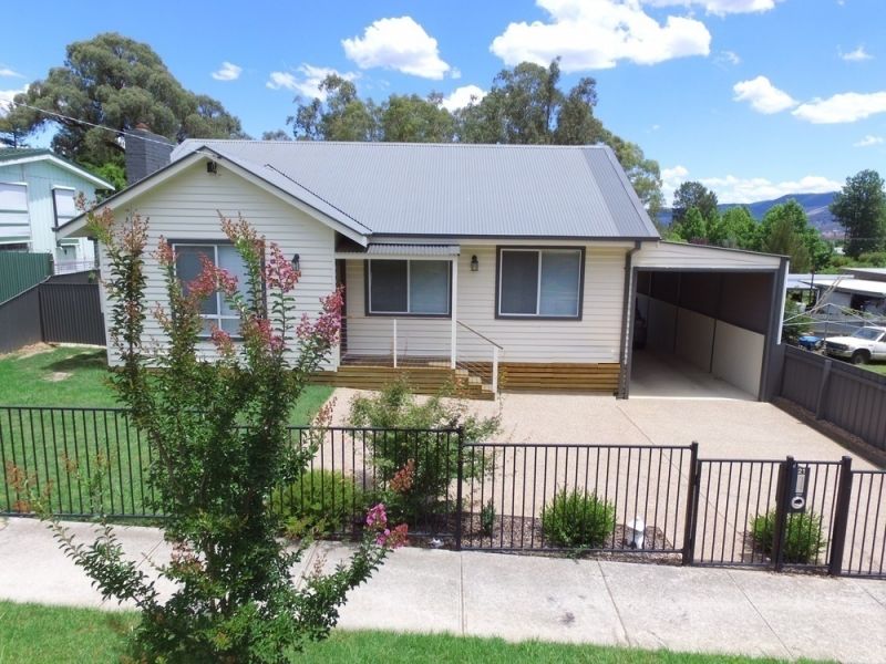 Real Estate For Sale 21 Swinburne Avenue Myrtleford , VIC