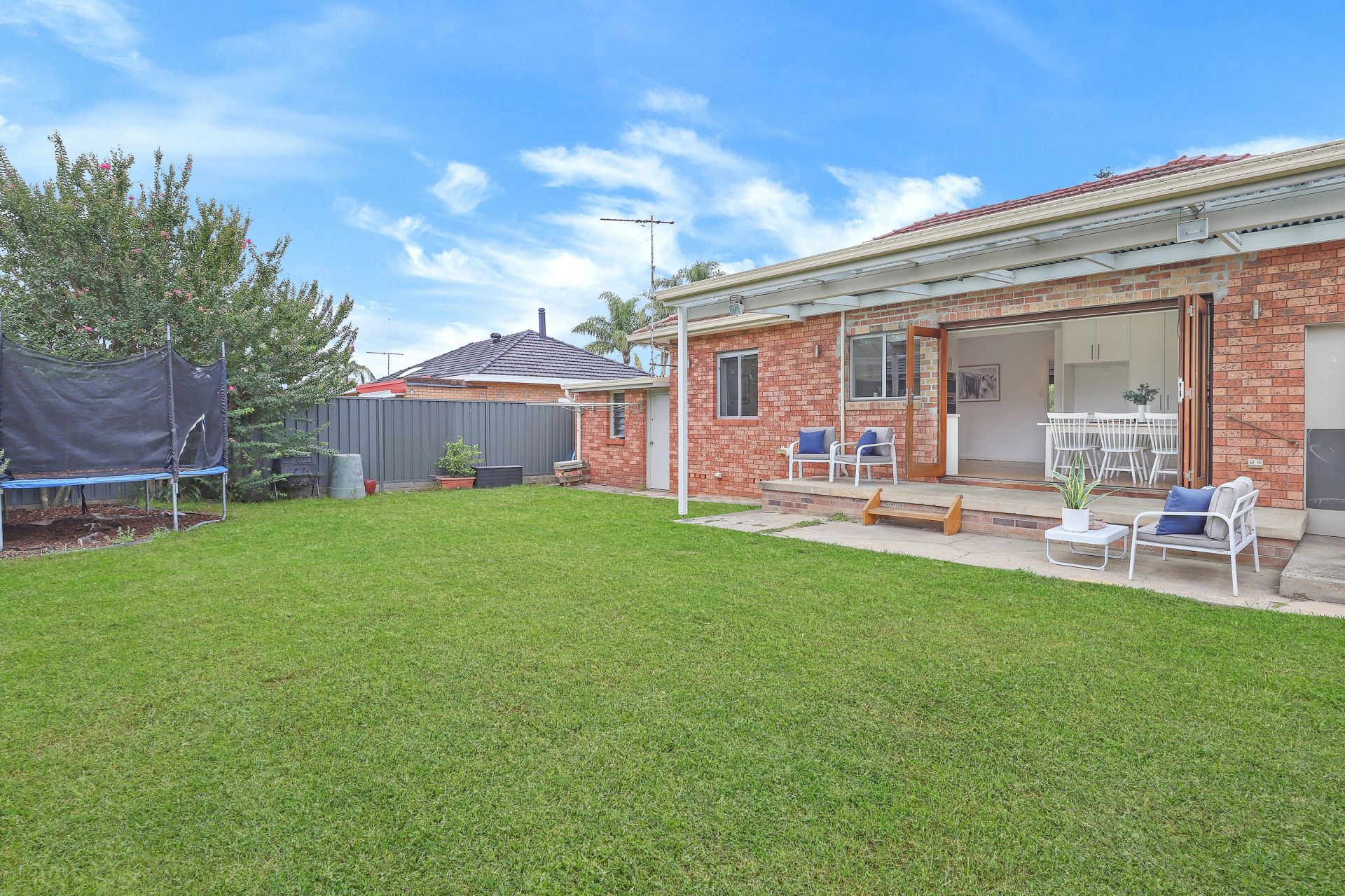 Real Estate For Sale 39 Eighth Avenue Loftus , NSW