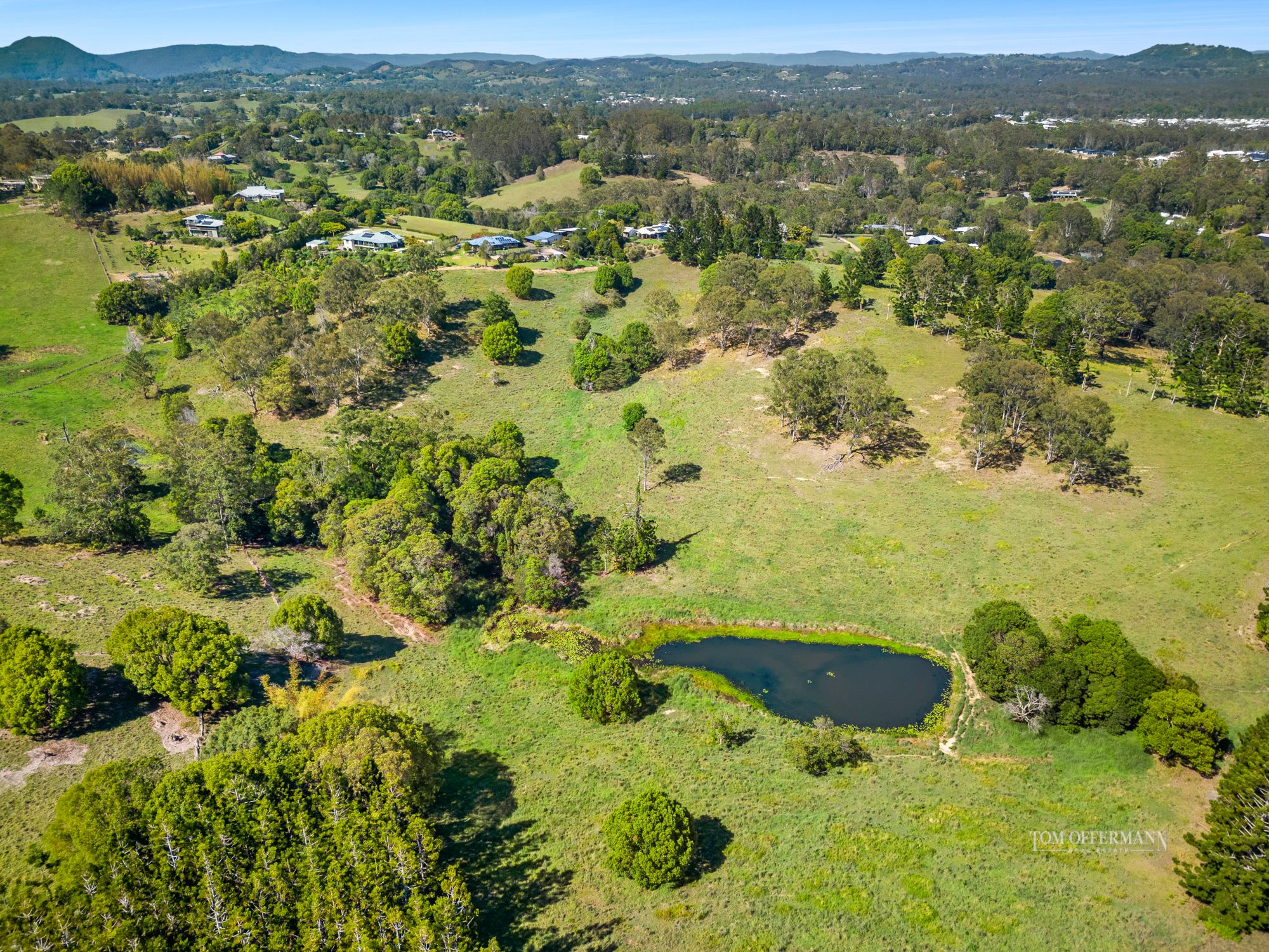 Real Estate For Sale 44 Hoy Road Lake Macdonald , QLD