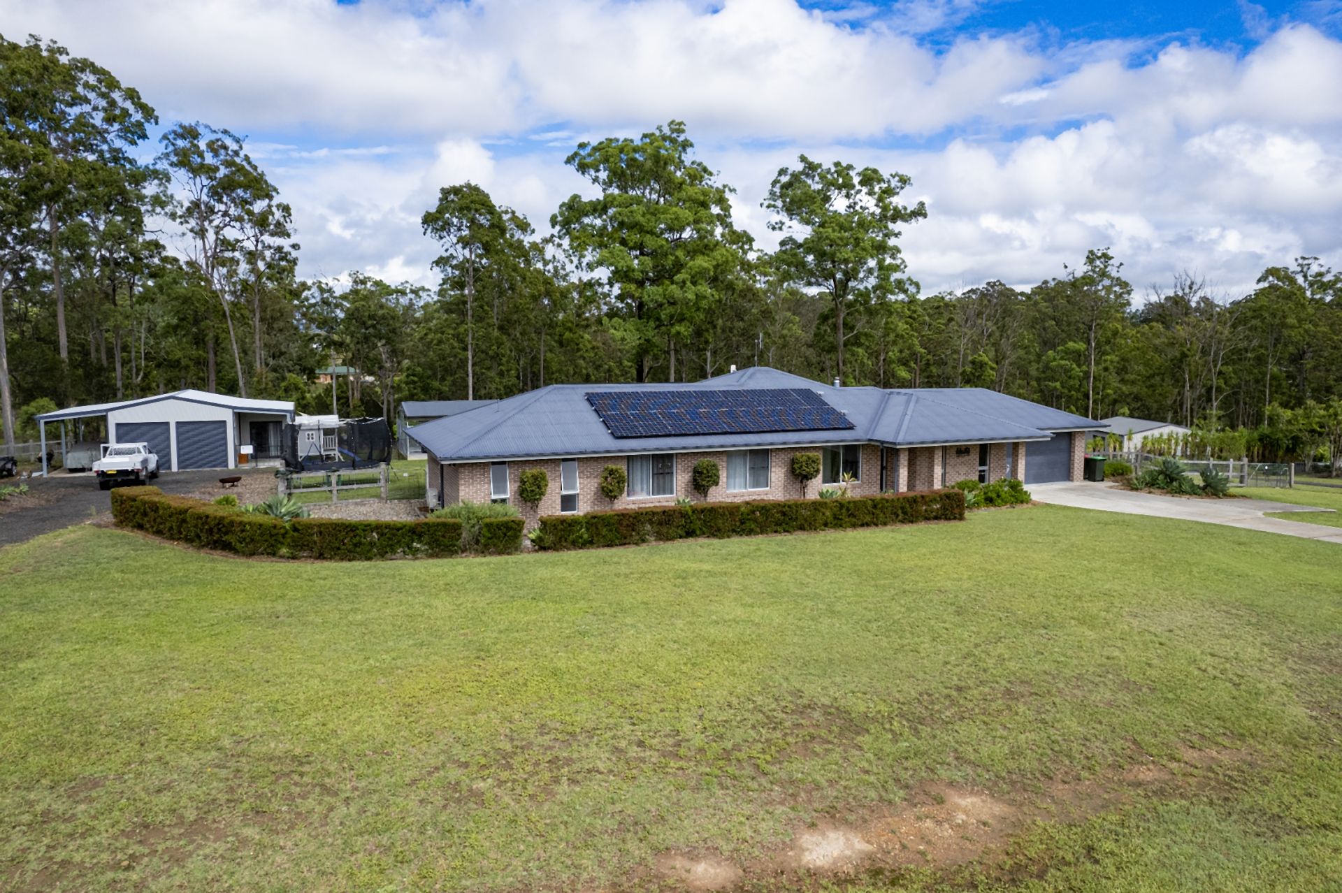 Real Estate For Sale 61 Waratah Drive Yarravel , NSW