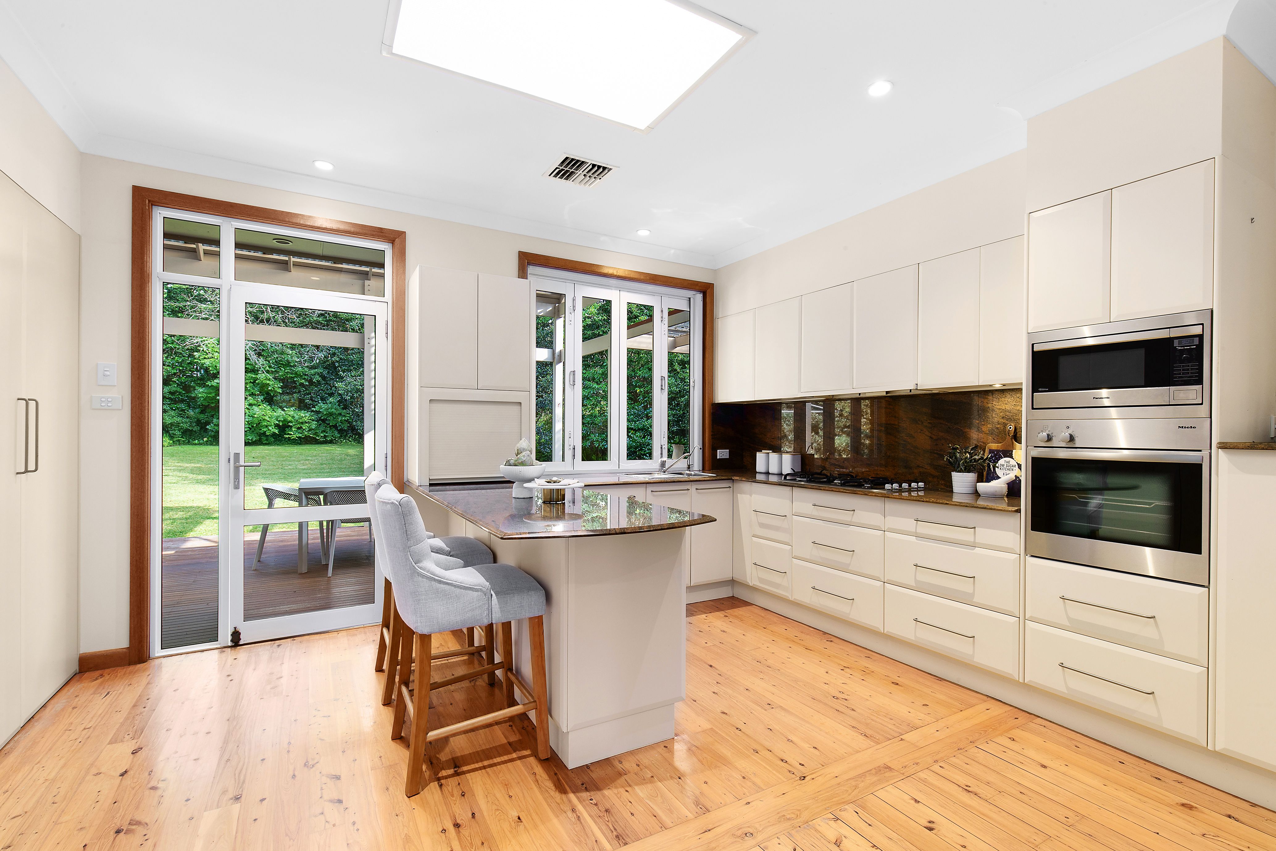 Real Estate For Sale 16 Binalong Street West Pymble , NSW