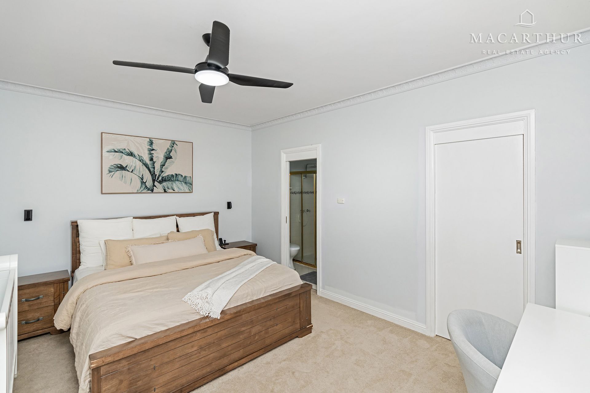 40 Temerloh Avenue, Tolland Macarthur Real Estate Agency