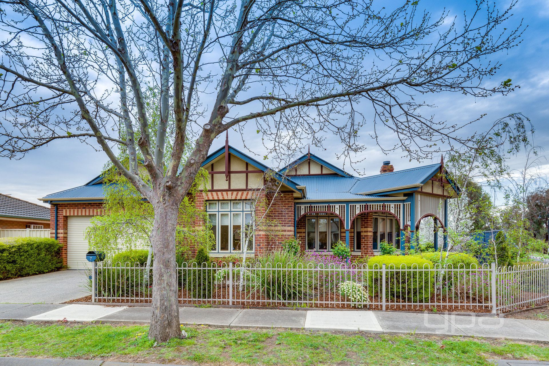 7 Lancaster Drive, POINT COOK YPA Estate Agents