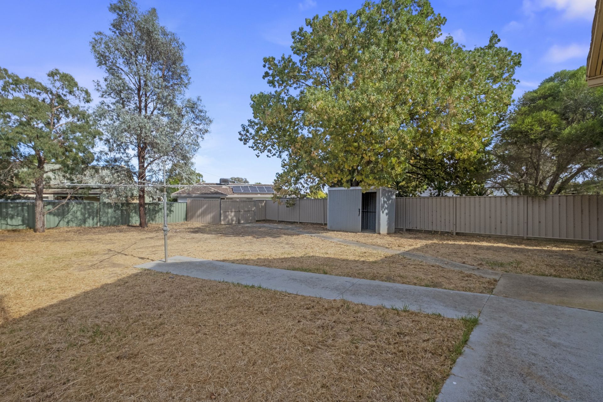 11 Churchill Avenue, Flora Hill Bendigo Ballarat Real Estate Pty Ltd
