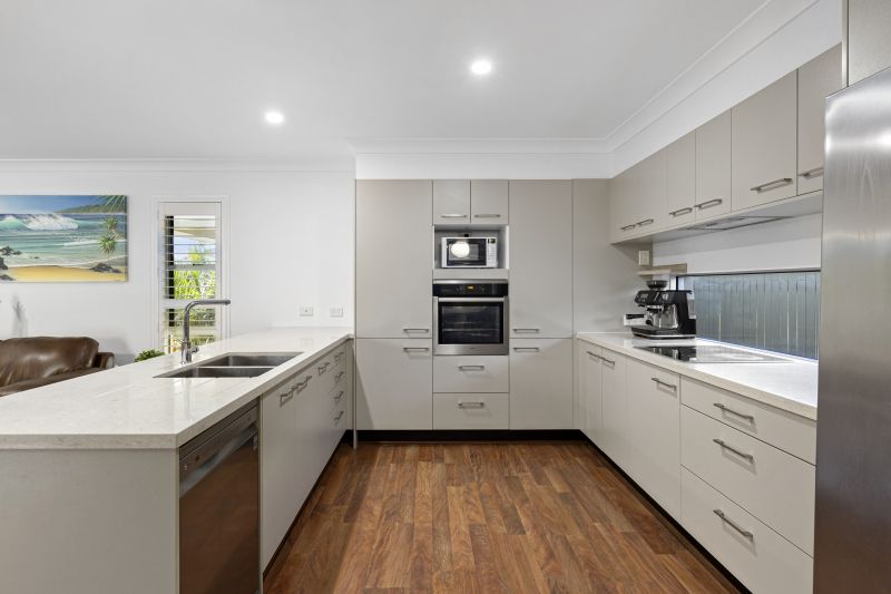 Real Estate For Sale 8 Tingira Street Palm Beach , QLD