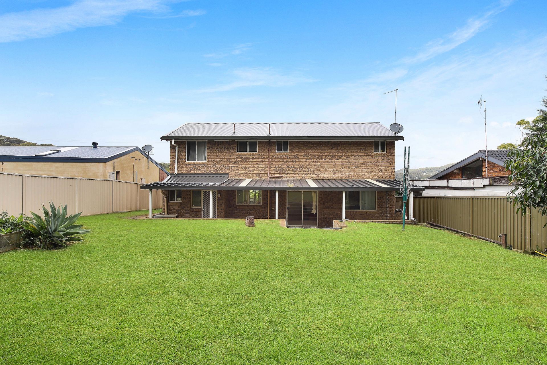 Real Estate For Sale 41 Belford Avenue Bateau Bay , NSW