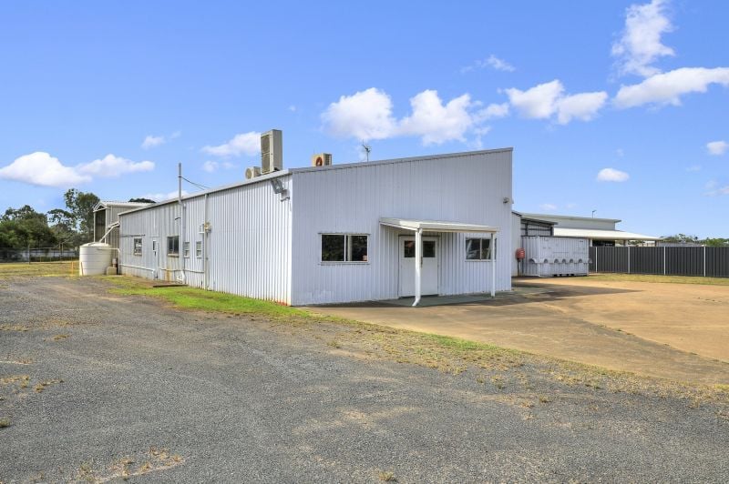 8587 Bargara Road, BUNDABERG EAST Four Walls Realty