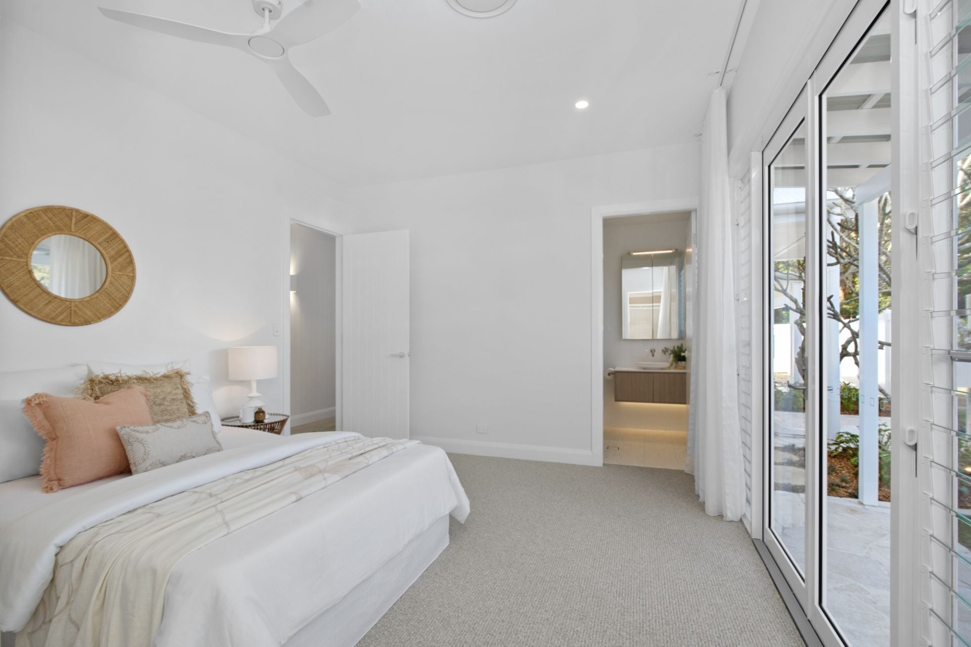 13 Reserve Drive, Bateau Bay Whiteman Property