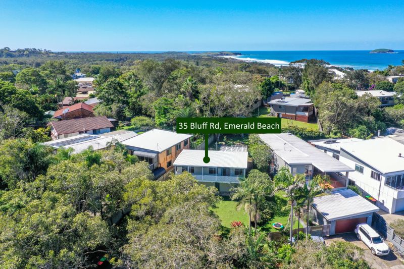 Real Estate For Sale 35 Bluff Road Emerald Beach , NSW