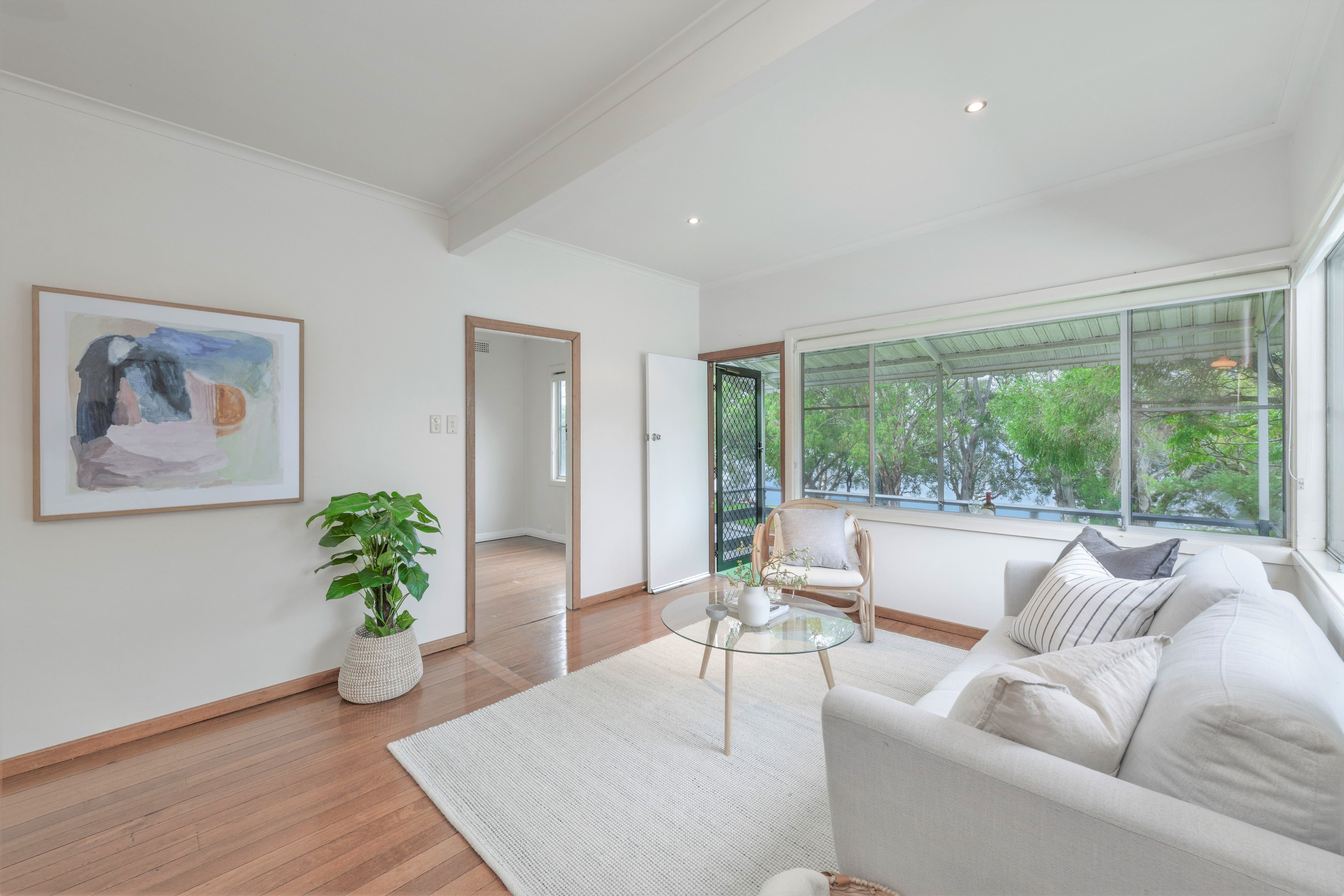 One Agency Eastlakes Real Estate For Lease 125 Marine Parade