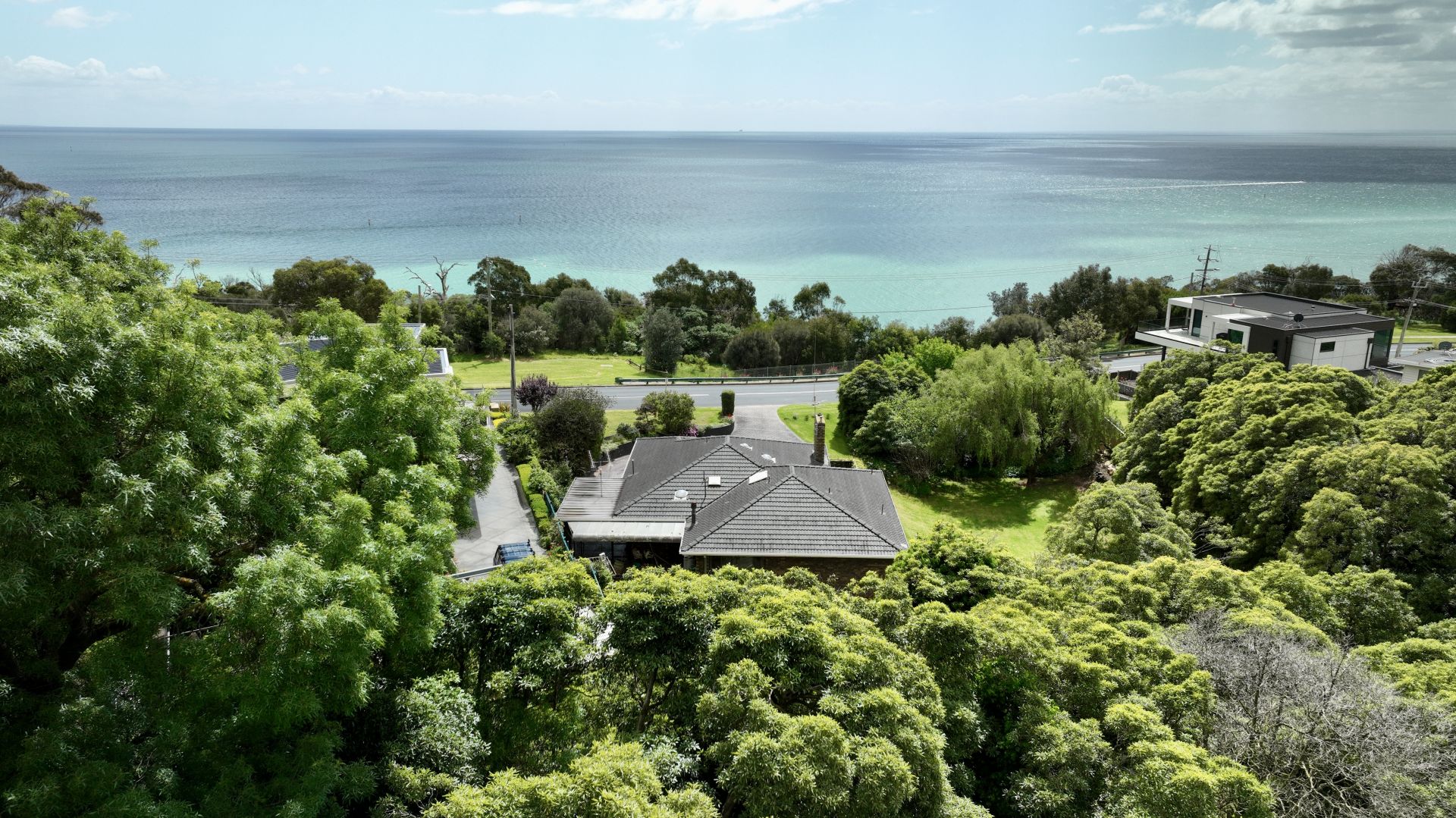 85 Latrobe Parade, Dromana Kay & Burton