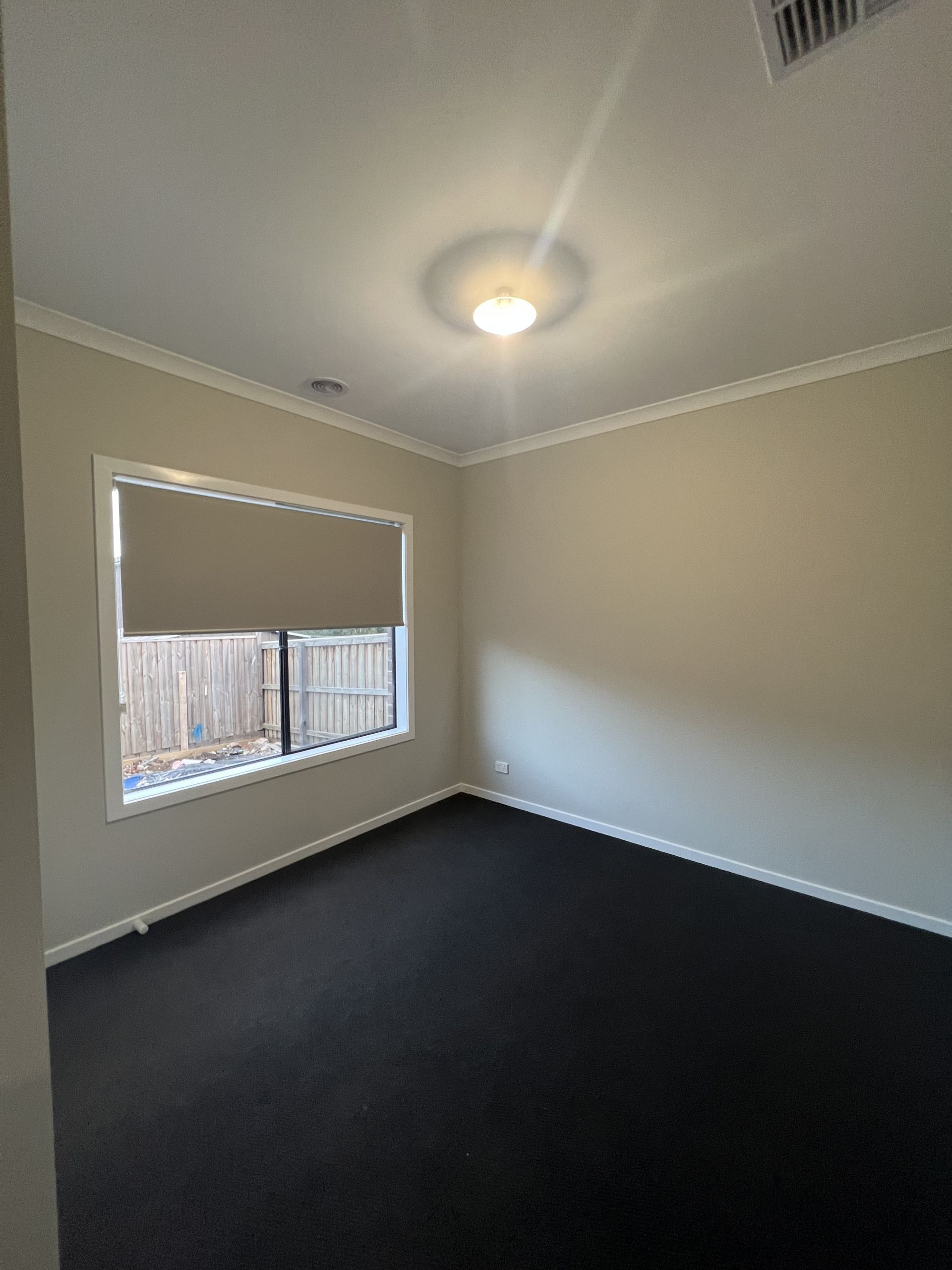 35 Hodgson Avenue, TARNEIT Sweeney Estate Agents
