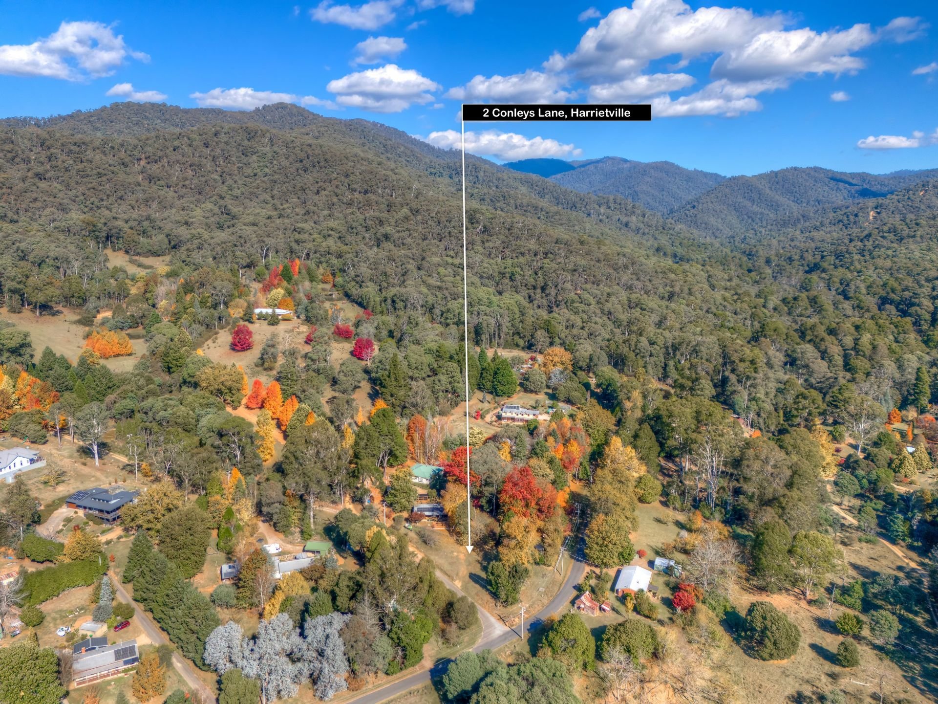 2 Conleys Lane, Harrietville Dickens Real Estate