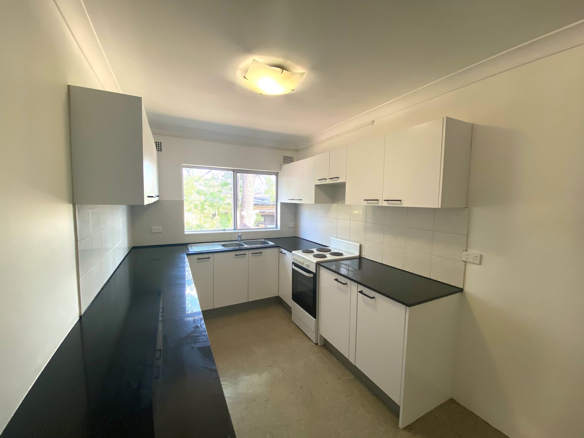Real Estate For Lease 8/32 Allen Street Harris Park , NSW