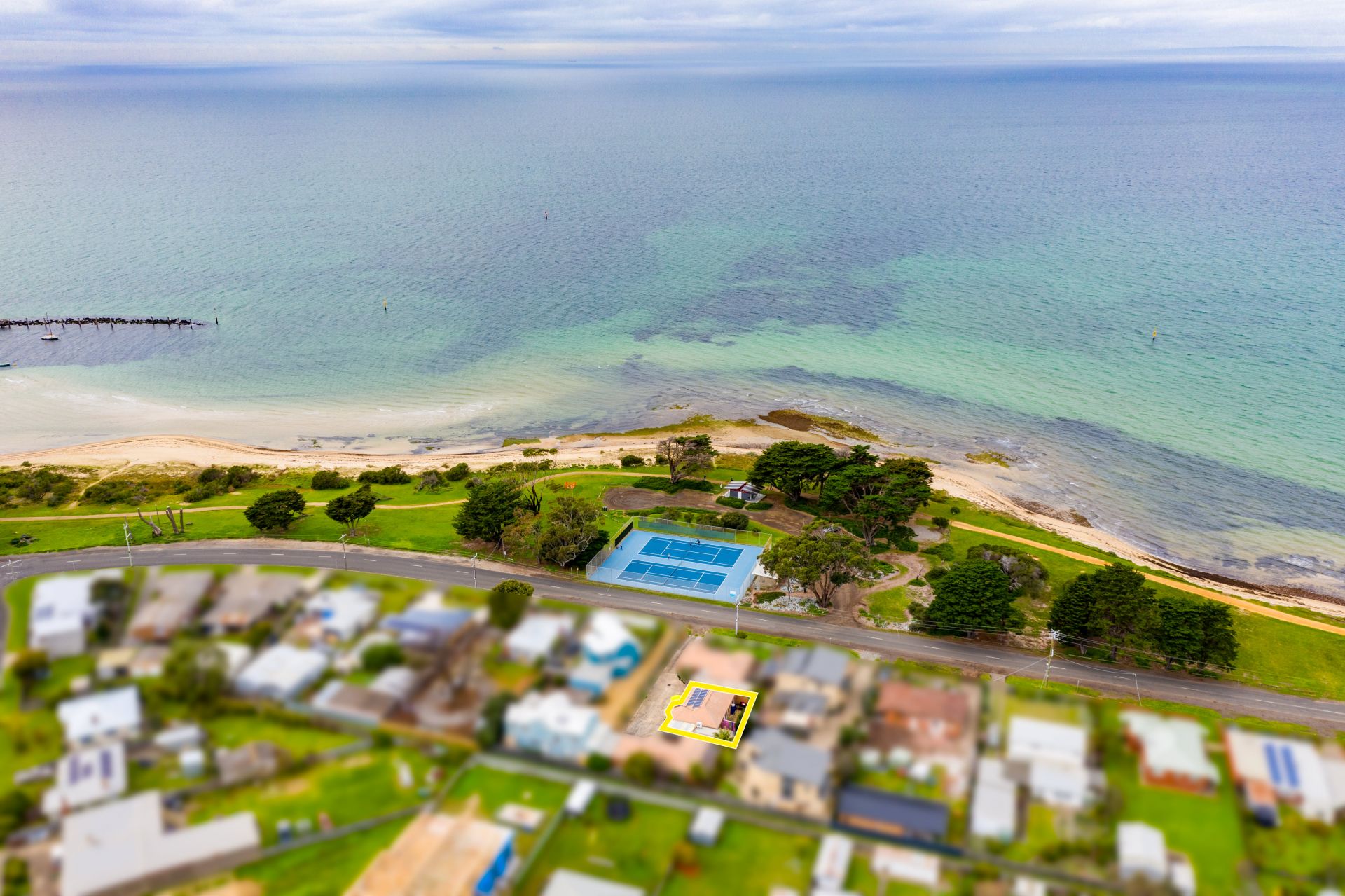 2/13 Bluff Road, St Leonards Neville Richards Real Estate