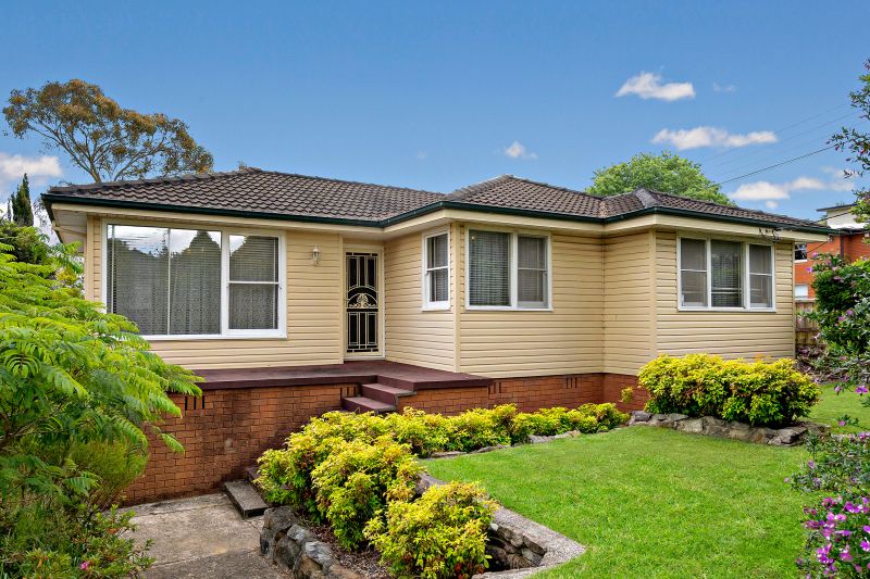 Real Estate For Sale 23 Achilles Road Engadine , NSW