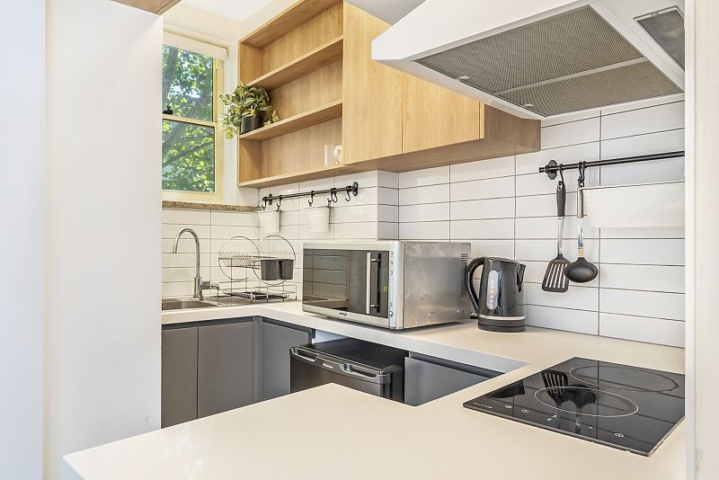 Real Estate For Lease 1/76 Elizabeth Bay Road Elizabeth Bay , NSW