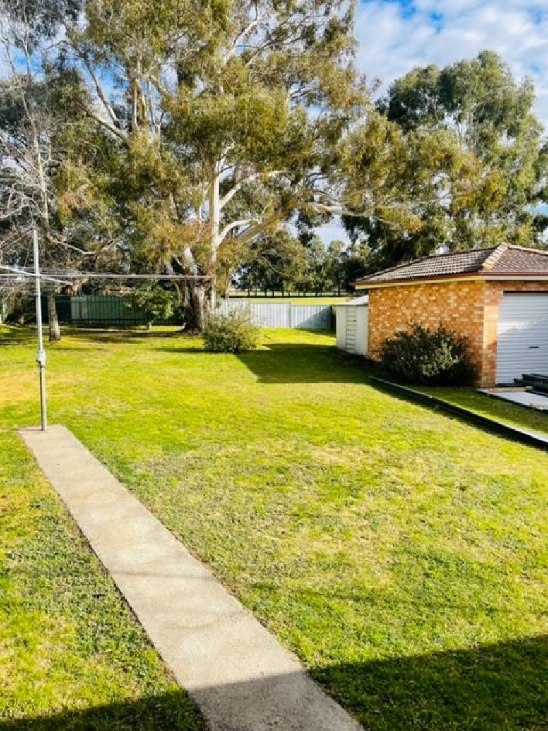 363 Peisley Street, Orange John Cook Real Estate