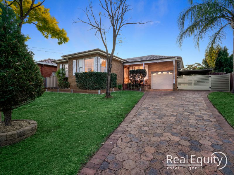 Real Estate For Sale 11 Thompson Avenue Moorebank , NSW