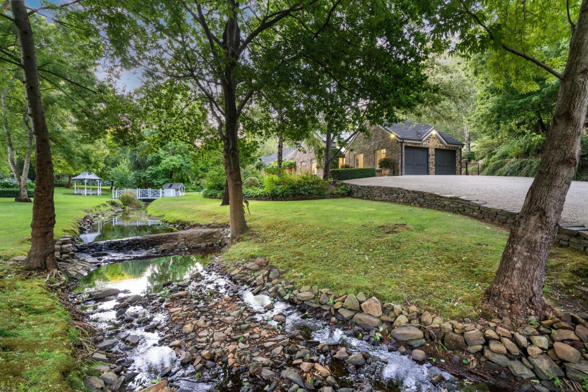 7A & 7B Snows Road, Stirling Williams Real Estate