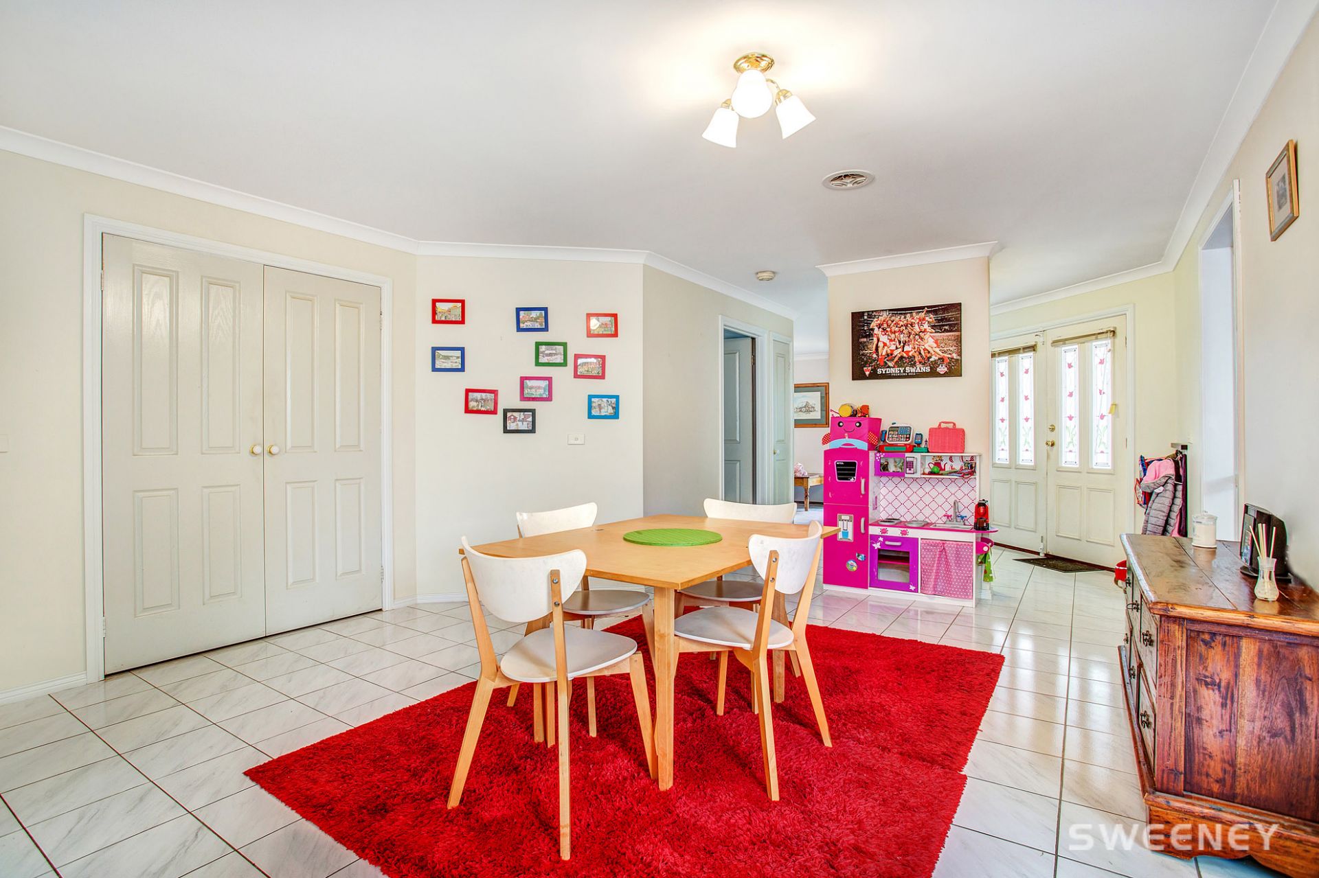 2 O'Connor Court, ALTONA MEADOWS Sweeney Estate Agents