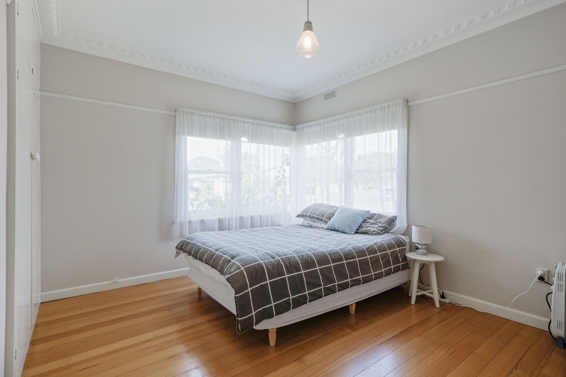 16 Broughton Avenue, Cowes OBrien Real Estate