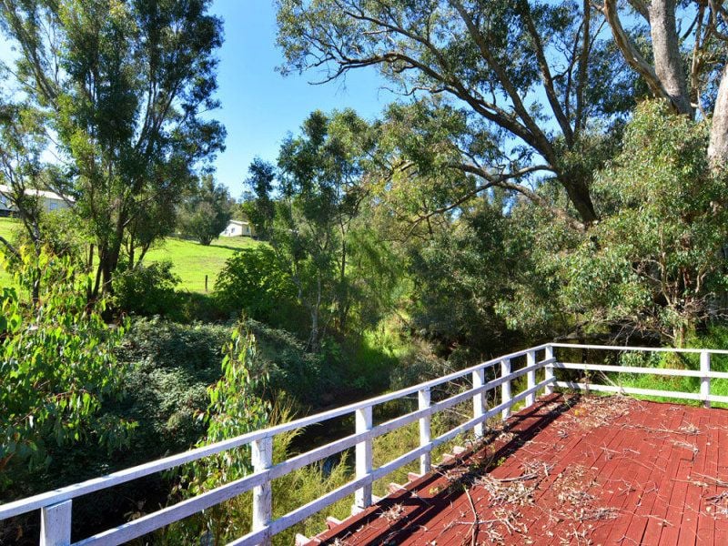 Real Estate For Sale 525 Collie River Road Burekup , WA