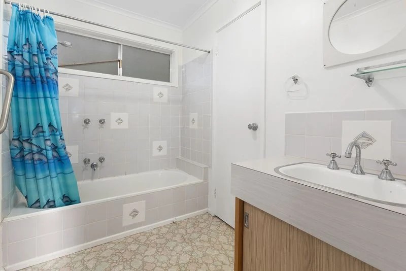 Real Estate For Sale 75 Horwood Drive Breamlea , VIC