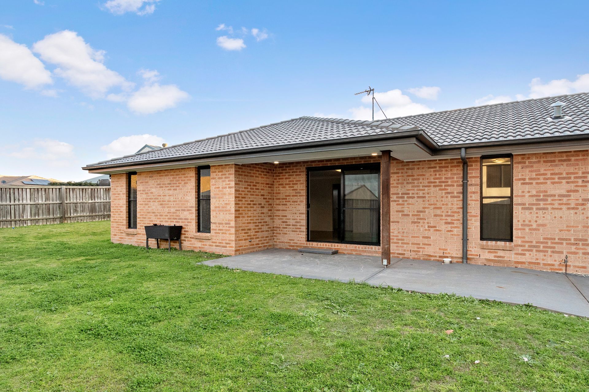 Real Estate For Lease 551 Oakhampton Road Aberglasslyn , NSW