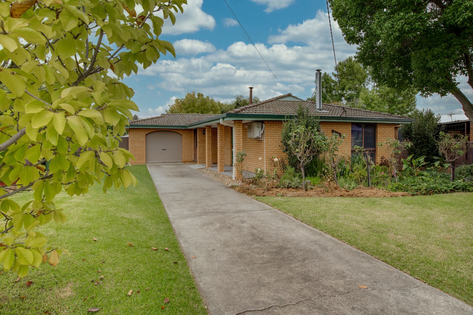 361 Haven Place, Lavington Gilson Yonson Real Estate