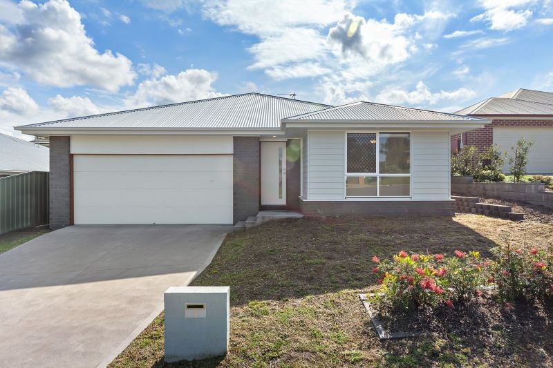 Real Estate For Lease 1 Ashmore Close Ashtonfield , NSW