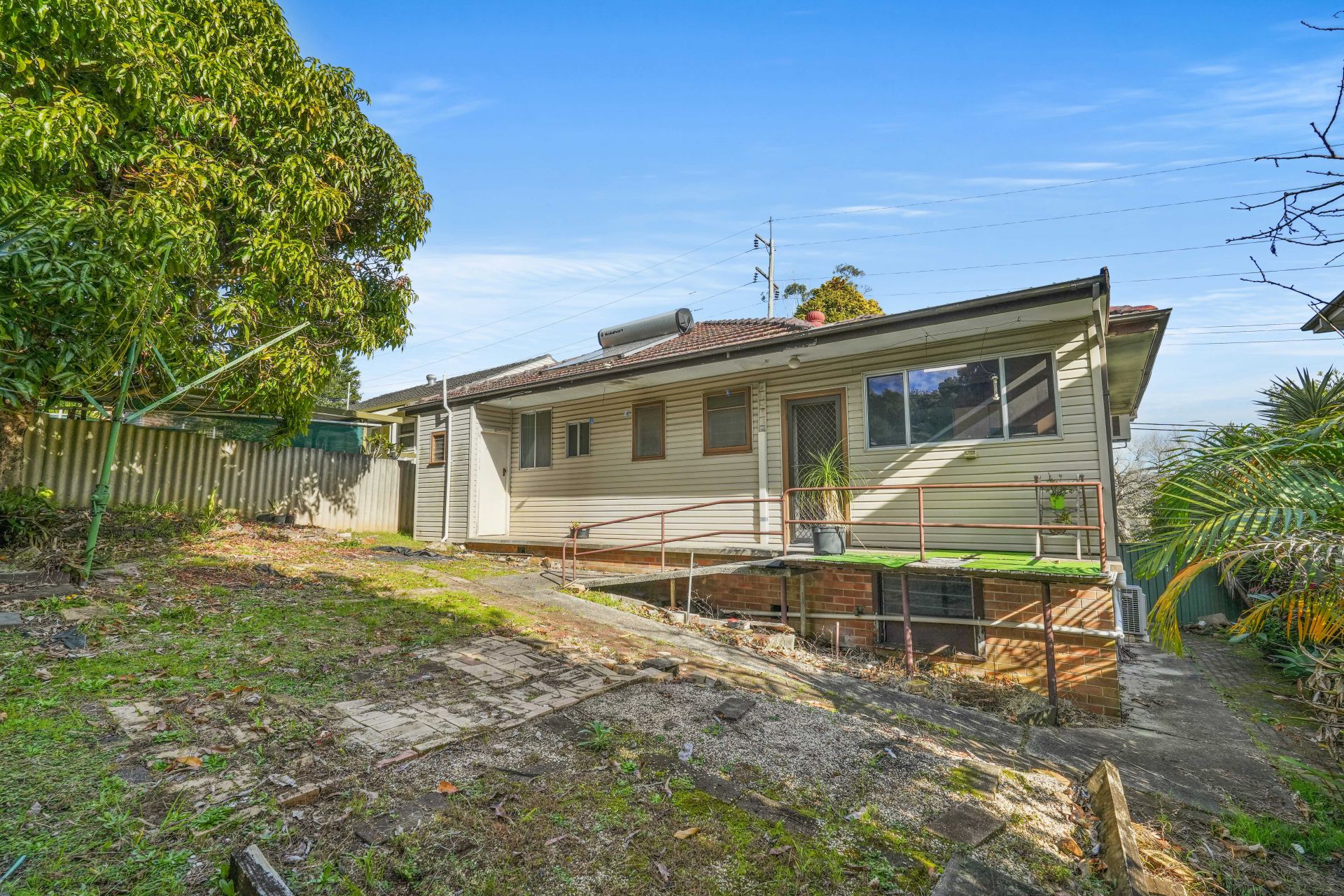 Real Estate For Sale 31 Day Street Wyoming , NSW